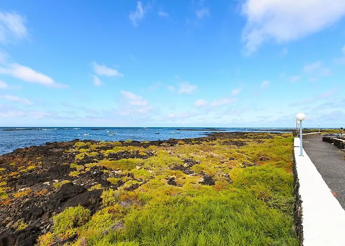 Mirador Del Roque * Orzola